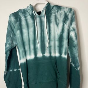 Zine Woman’s Tie Dye Hoodie Size Small